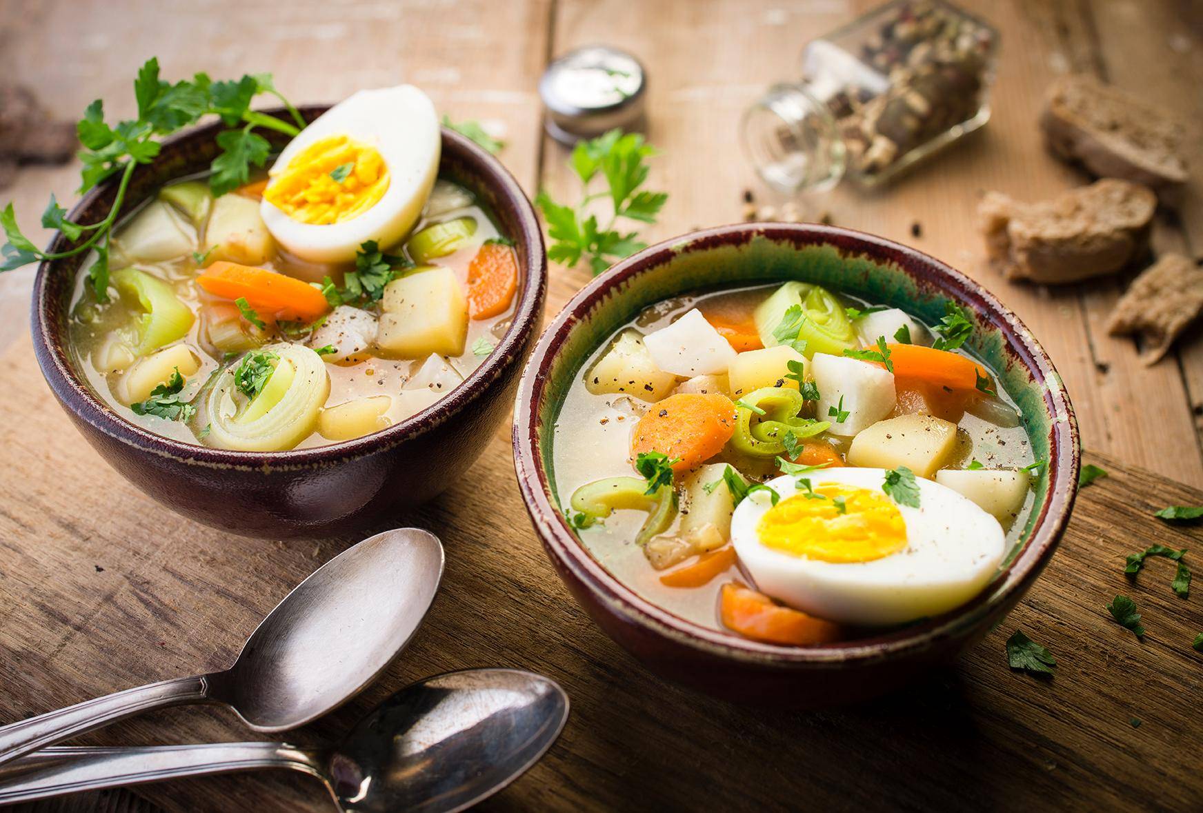 Sopa rústica com ovos cozidos - Receita Cookeo | Moulinex