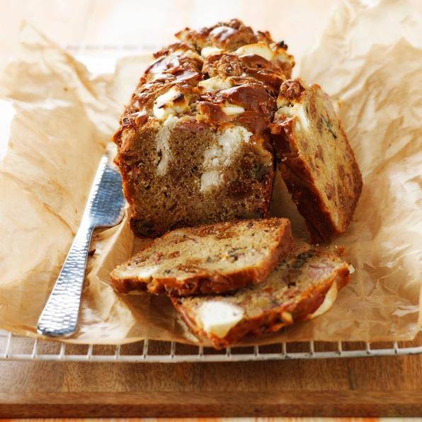 Bolo de figo, presunto e nozes - Receita Companion | Moulinex