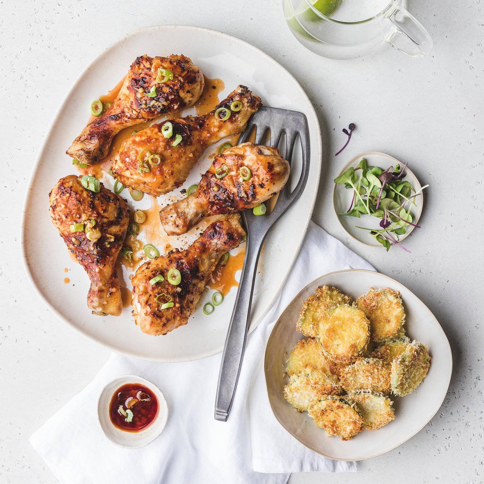 Coxas de frango com alho e curgetes panadas com queijo Parmesão - Receita Dual EasyFry&Grill | Moulinex