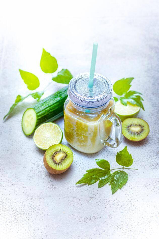 Smoothie de pepino, kiwi, maçã e limão - Receita Blend up | Moulinex