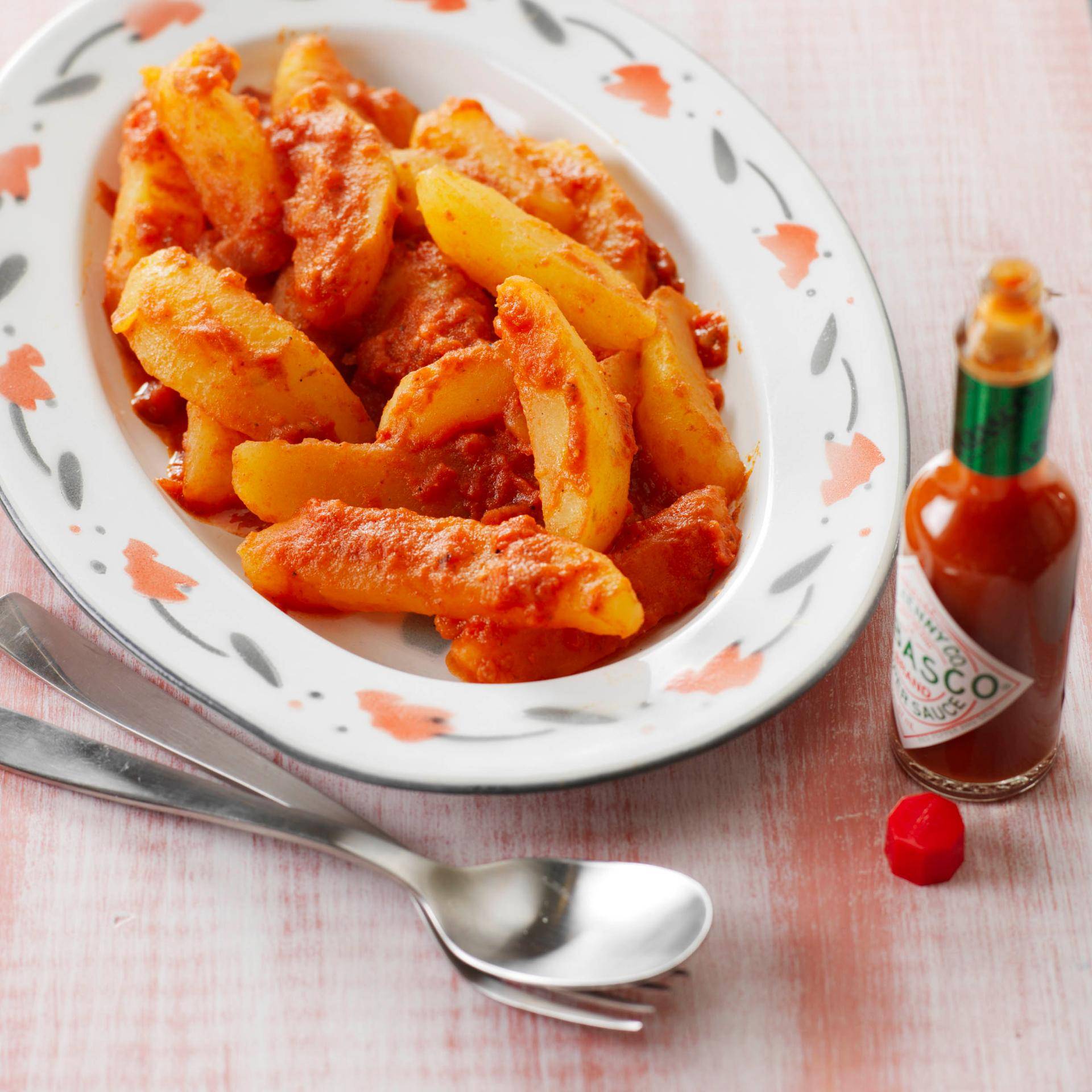 Batatas bravas - Receita Companion | Moulinex