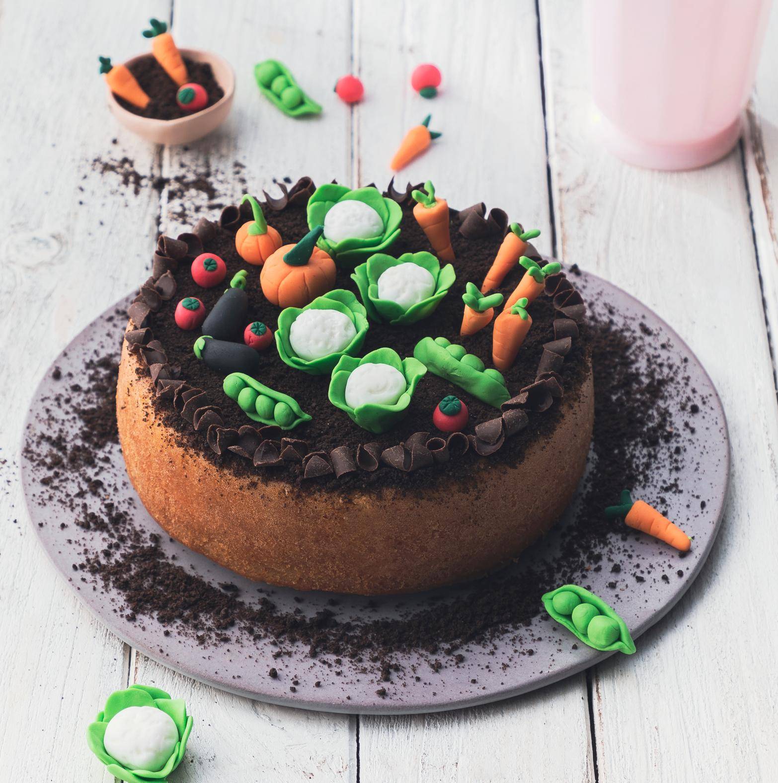 Bolo de cenoura com jardim de legumes - Receita undefined | Moulinex