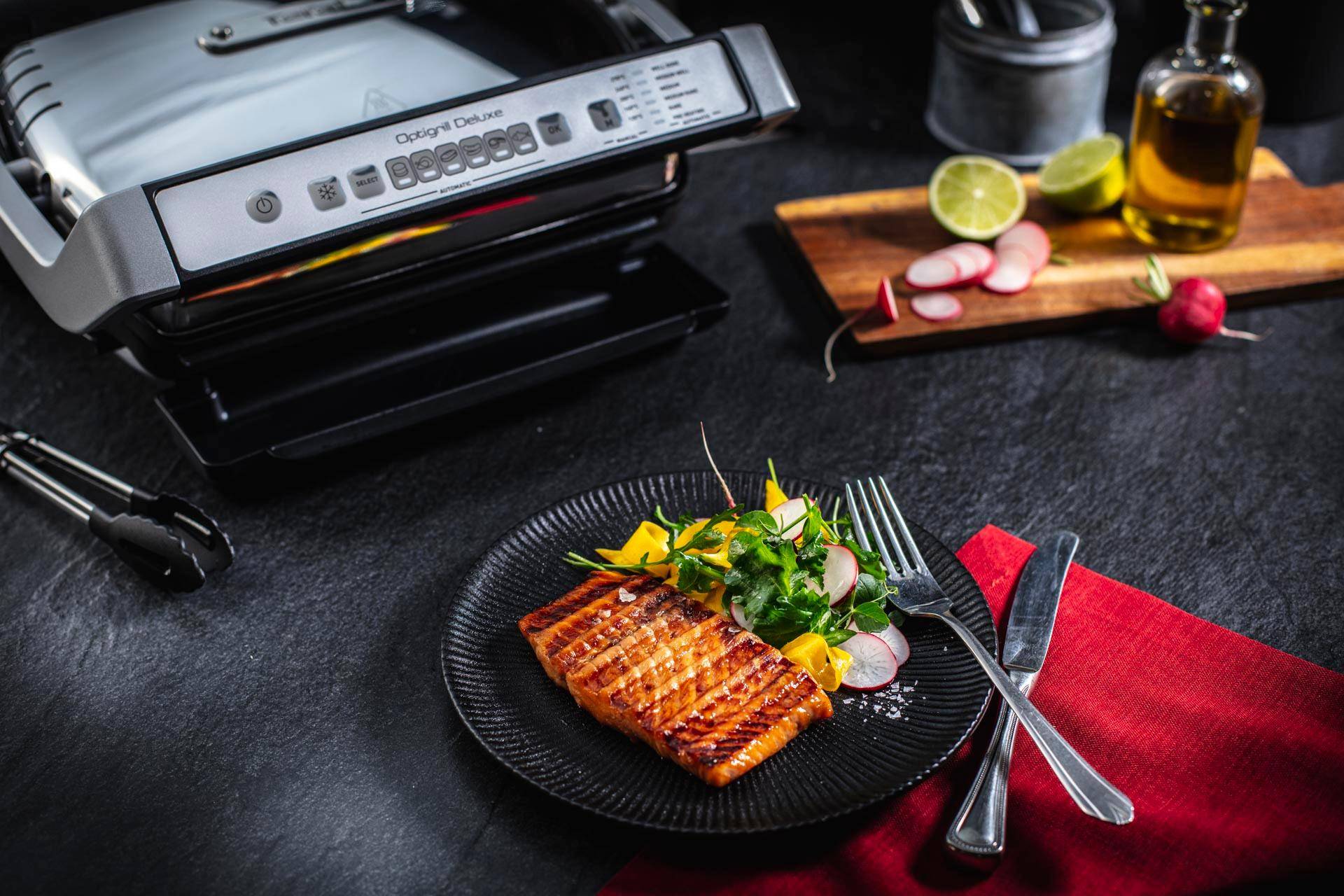 Salmão Glaceado com Salada Selvagem - Receita OptiGrill + | Moulinex