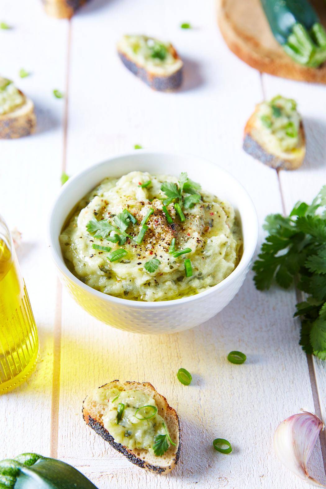 *Light courgette dip with coriander - Receita Blend up | Moulinex