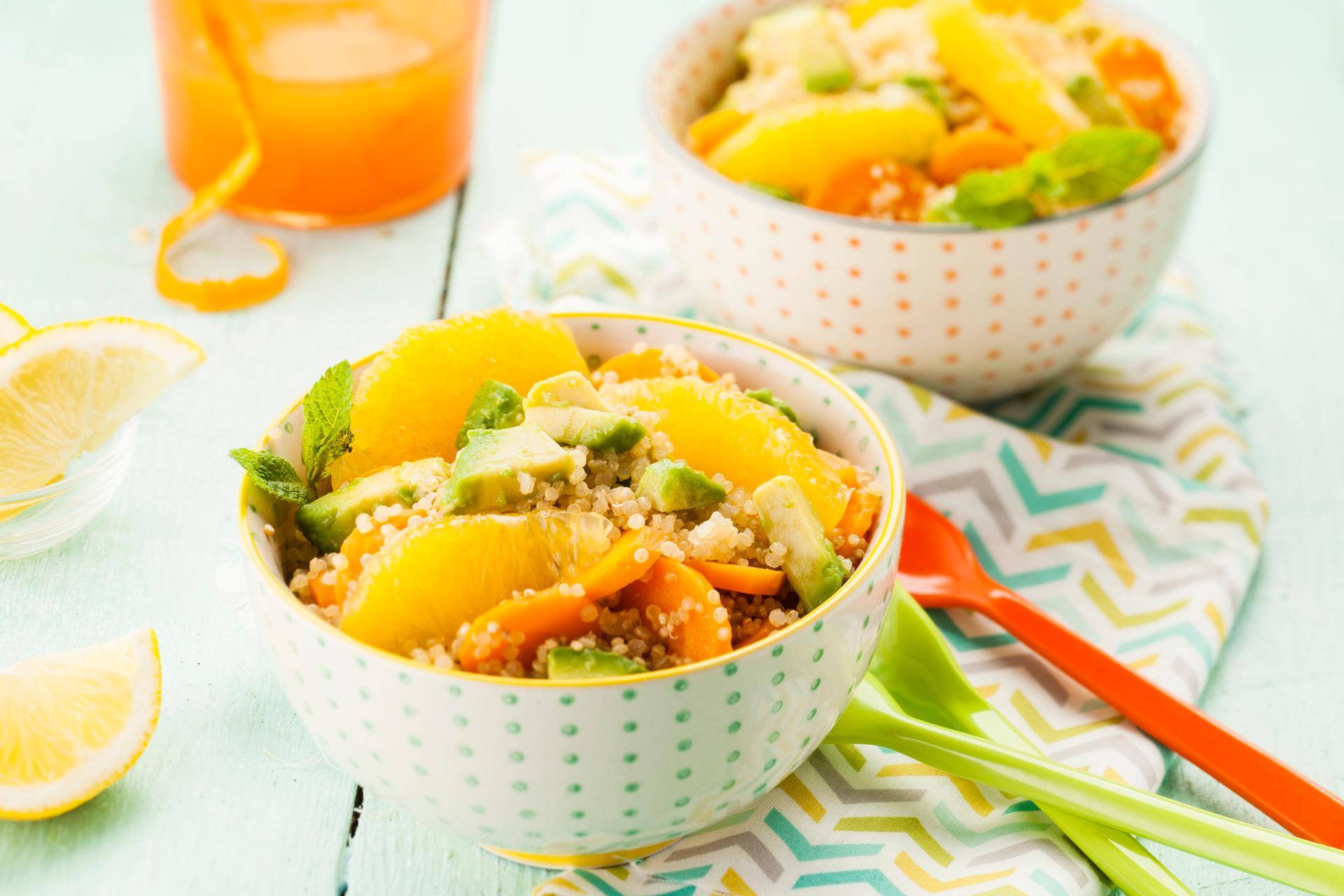 Salada de quinoa com laranja - Receita undefined | Moulinex