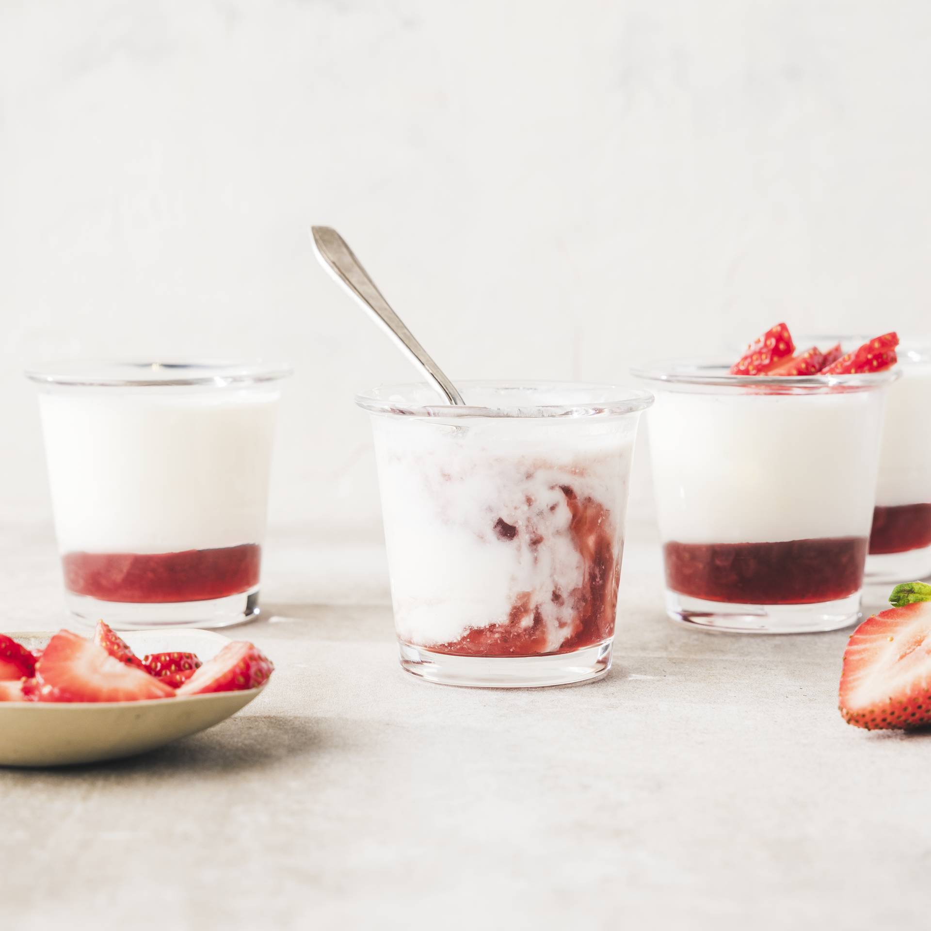 Iogurte de Morango - Receita Easy fry Silence XL / Essential XL | Moulinex