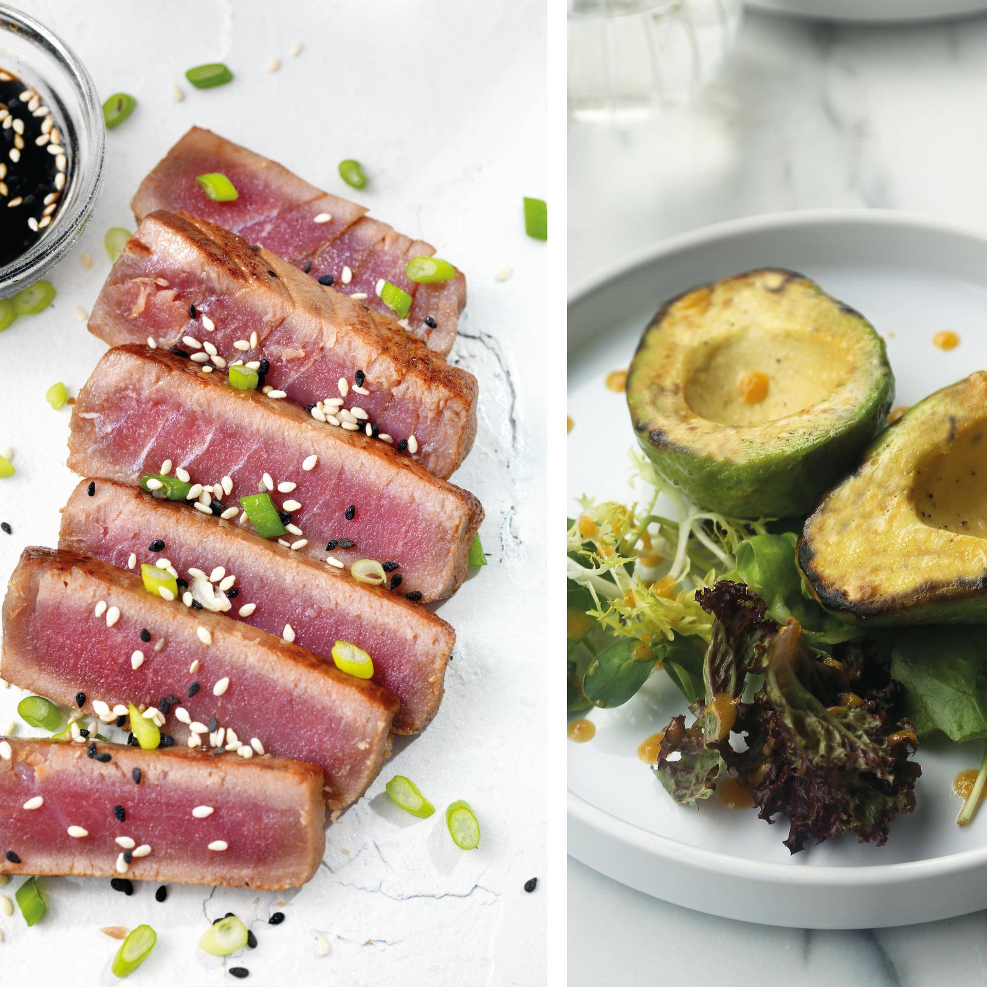 Atum grelhado com sementes de sésamo e abacate assado - Receita Dual EasyFry&Grill | Moulinex