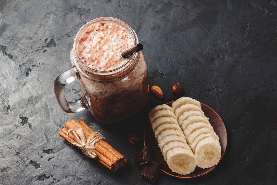 Batido com leite de avelã, banana, xarope de agave e canela - Receita Perfectmix + | Moulinex