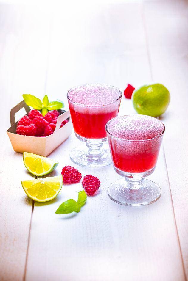 Cocktail radiante de framboesa e limonada - Receita Blend up | Moulinex