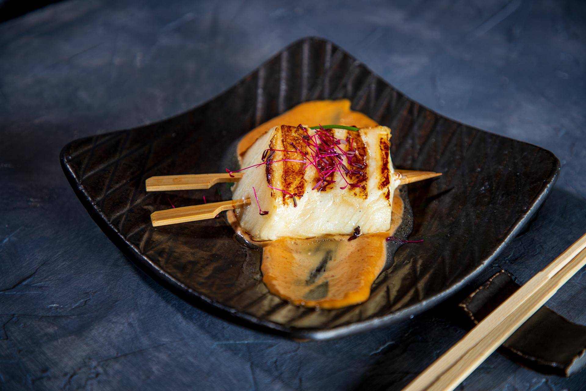 Robalo grelhado com molho - Receita EASY FRY & GRILL 2 in 1 DIGITAL | Moulinex
