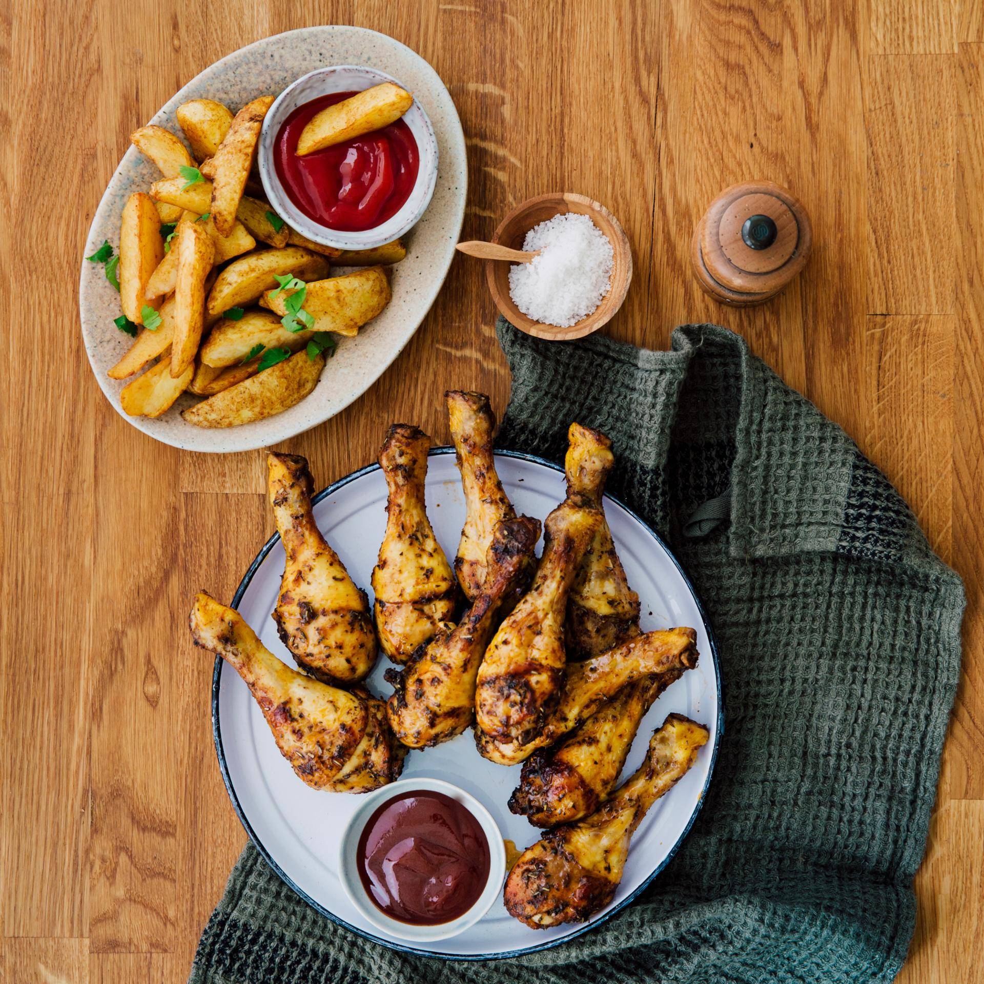 Coxas de frango com Barbecue e batatas - Receita Dual EasyFry&Grill | Moulinex