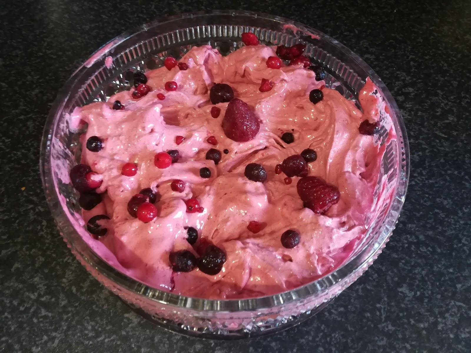 Espuma de Frutos Silvestres - Receita Companion Connect | Moulinex