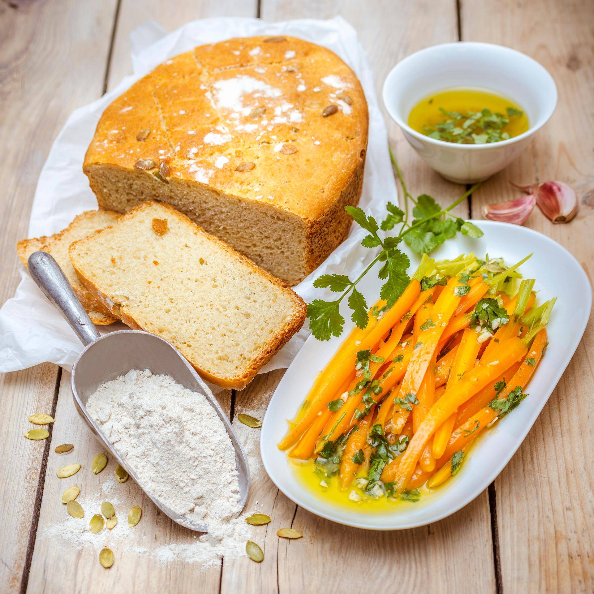 Pão « cocotte » com sementes de abóbora e mini cenouras - Receita Companion Connect | Moulinex