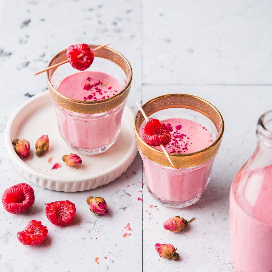 Lassi de framboesa e água de rosas - Receita Blend up | Moulinex