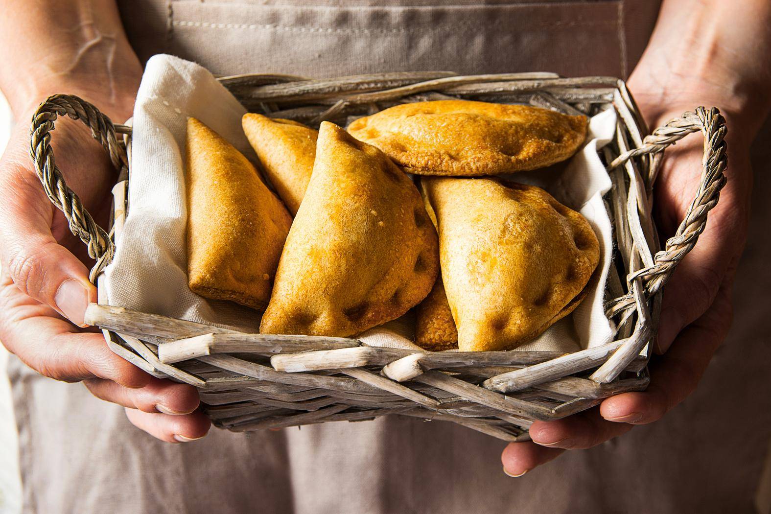 Empanadas de salmão com queijo mascarpone e endro - Receita undefined | Moulinex