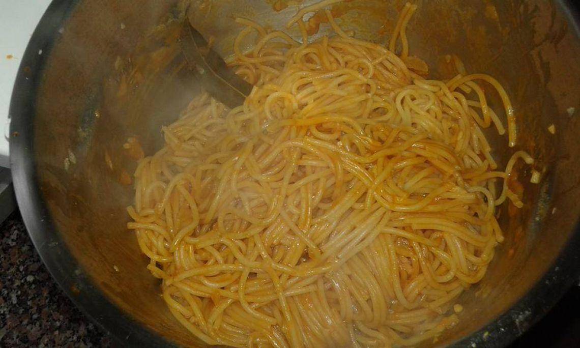 Esparguete de Tomate - Receita Companion XL | Moulinex