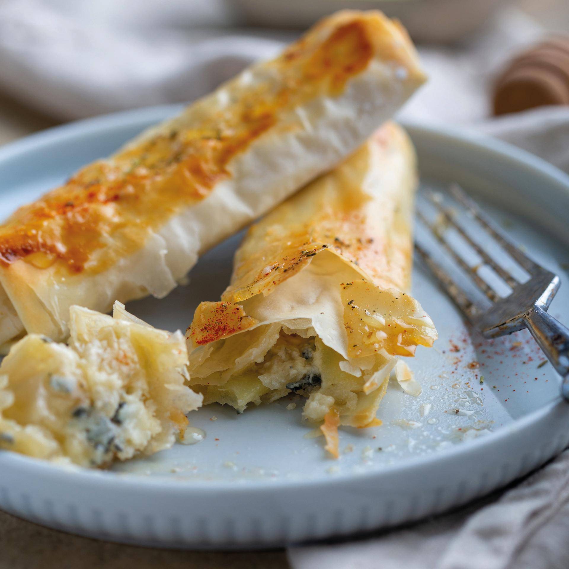 Charutos de massa filo com queijo feta - Receita Easy Fry Compact | Moulinex