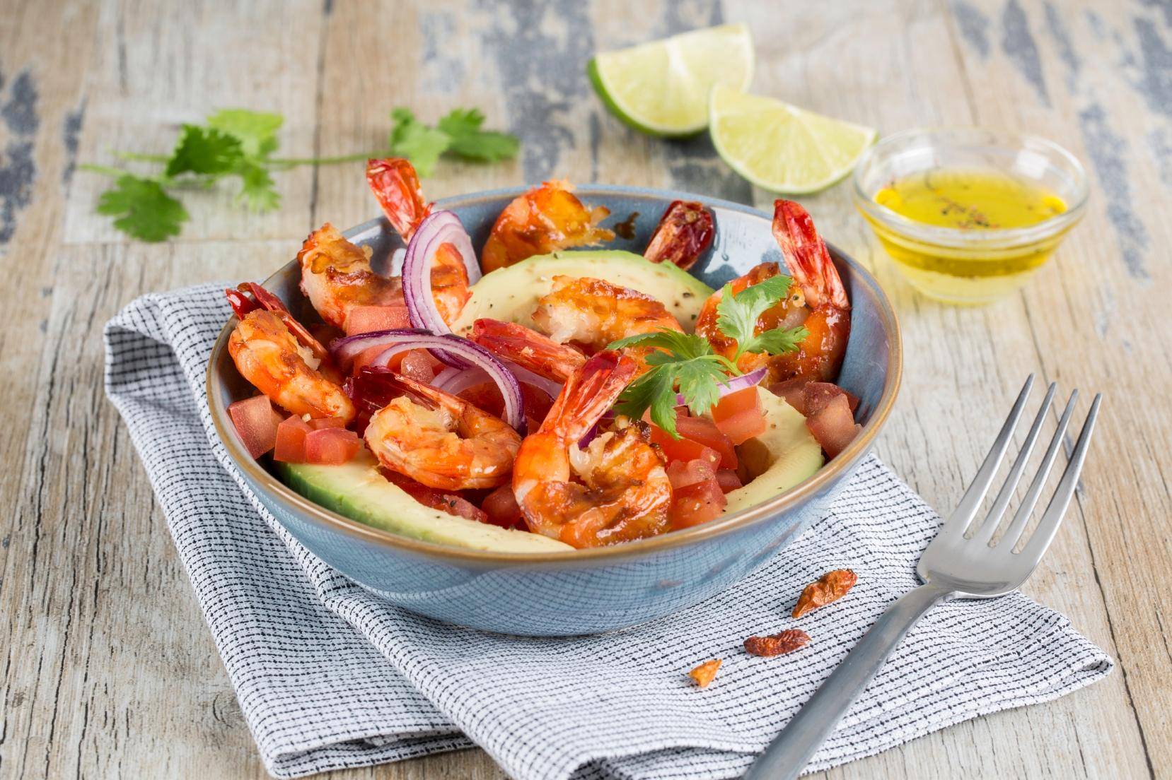 Salada de camarão com abacate e lima - Receita undefined | Moulinex
