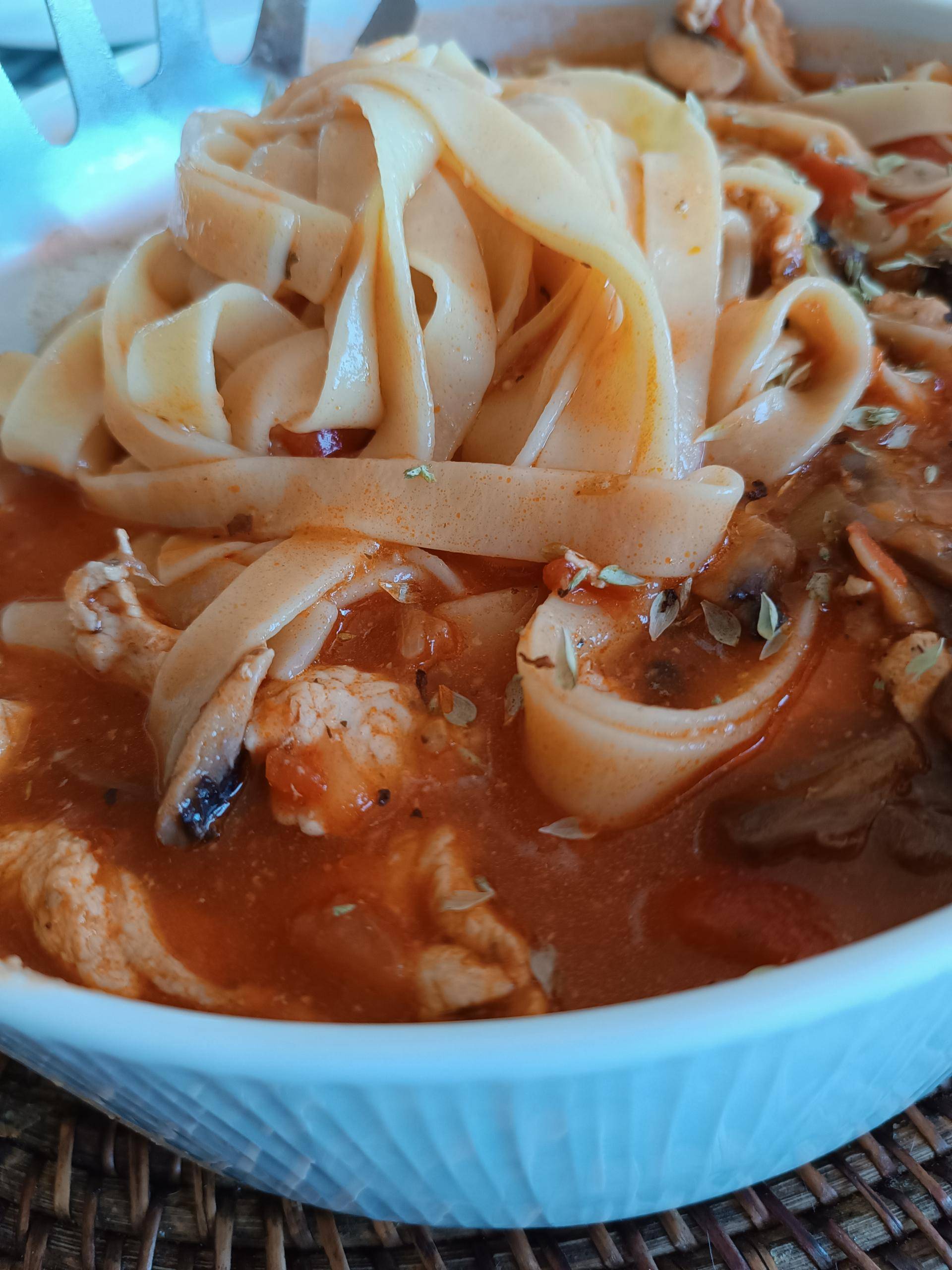 Tagliatelles de Frango Mediterrânico - Receita Companion Connect | Moulinex