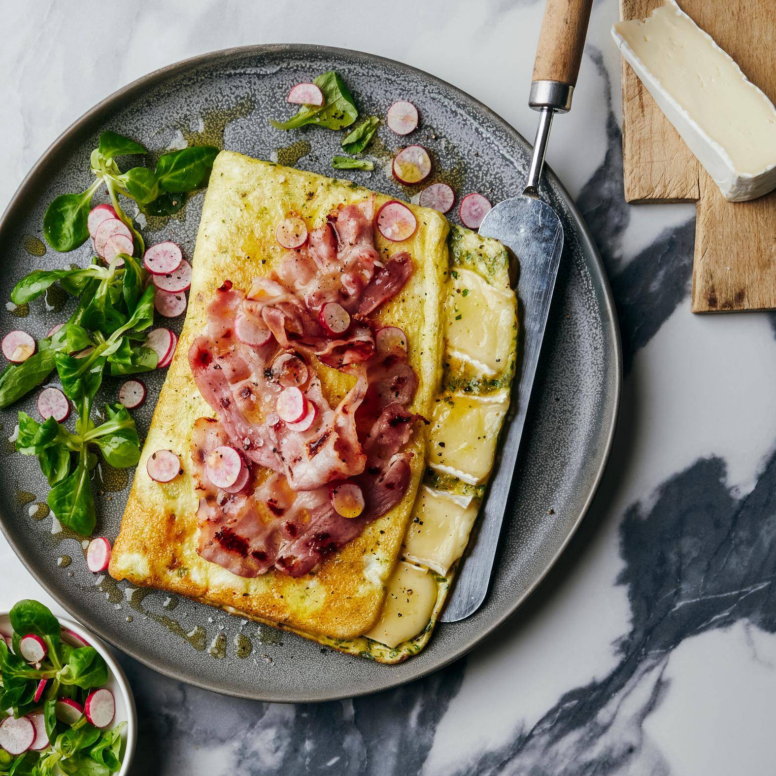 Omelete de queijo Brie e bacon - Receita OptiGrill 2in1 | Moulinex