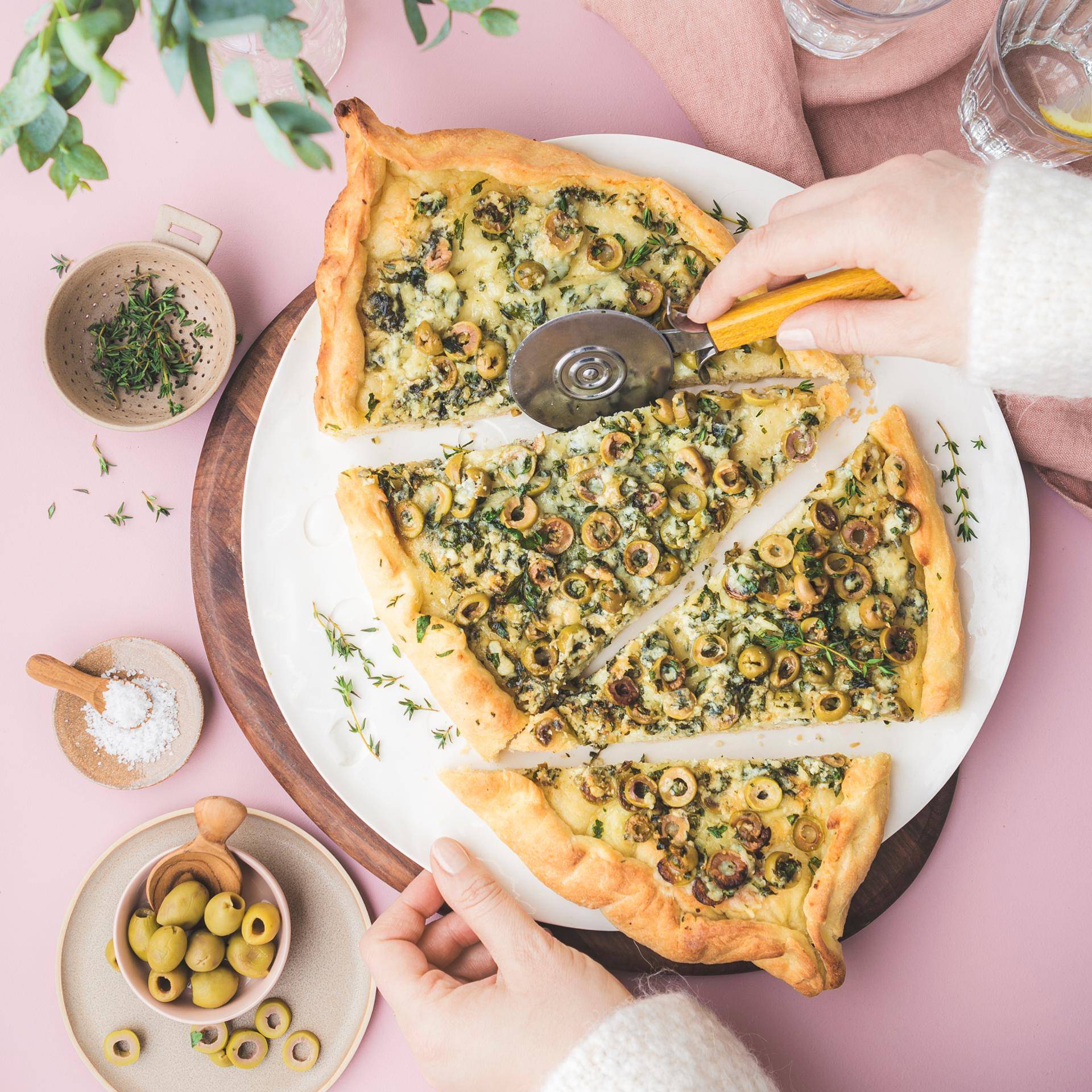 Pide aux olives vertes et roquefort - Receita Companion | Moulinex